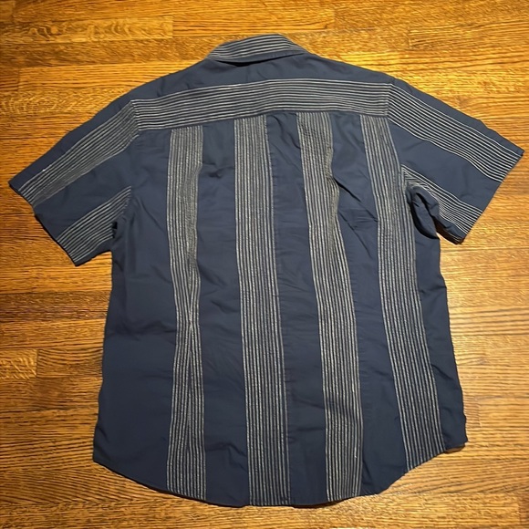 Blue Guru men’s blue button-down, short sleeve shirt - L - Picture 2 of 9